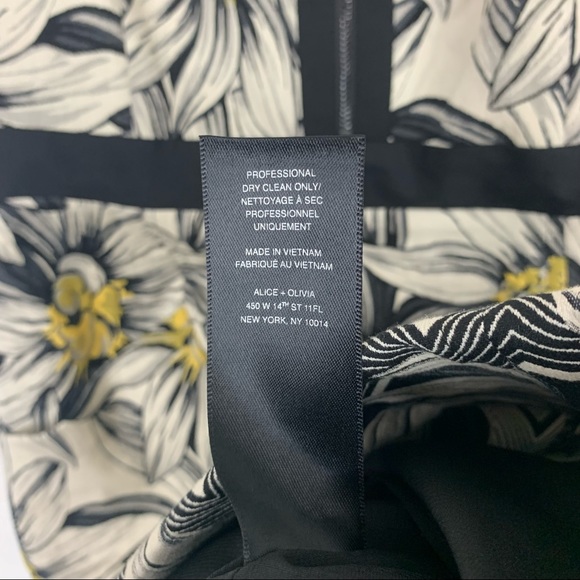 Alice + Olivia Ellis Jacquard Floral Pattern Collared Dress 10 - Picture 14 of 16